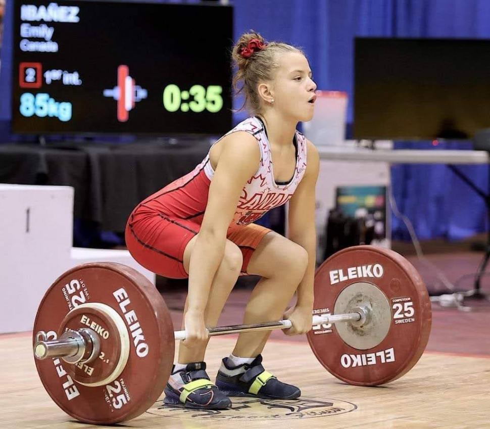 Ea este Emily Ibanez Guerrero, halterofilă la 12 ani, care va debuta la Campionatele Mondiale de Tineret 2023 824694