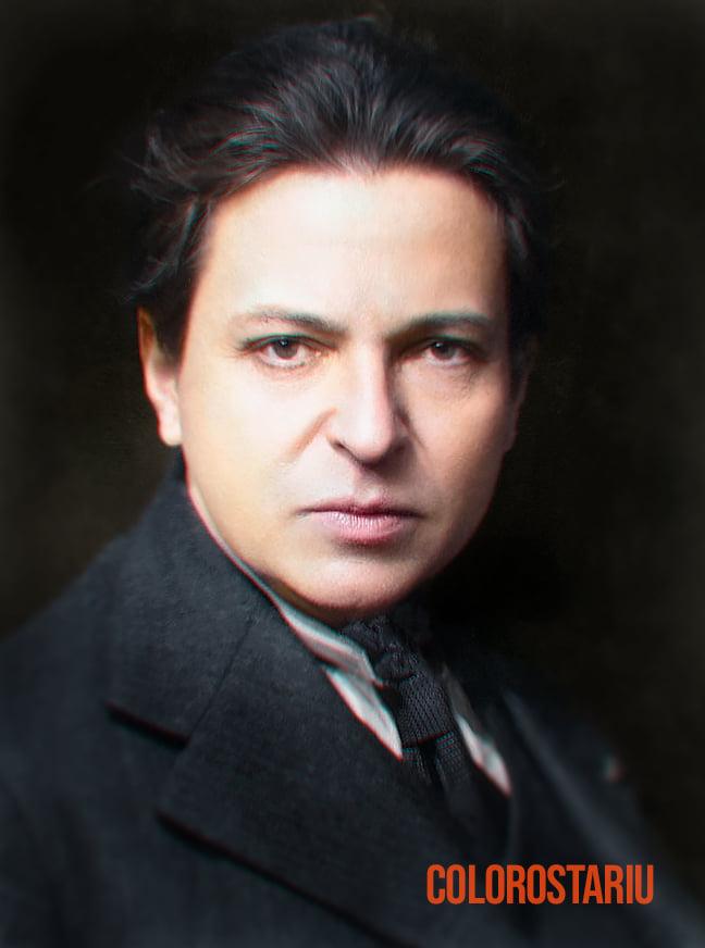 Recunoşti băieţelul cu guleraş alb din dantelă? "Mamă, pot să le spun că sunt român? Să nu creadă că mă laud!" 824525