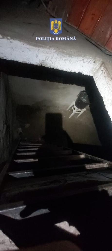 Un bărbat din Neamț, care și-a sechestrat fiica în beci, i-a amenințat cu toporul pe polițiștii chemați să intervină | Cum s-a terminat totul 824967
