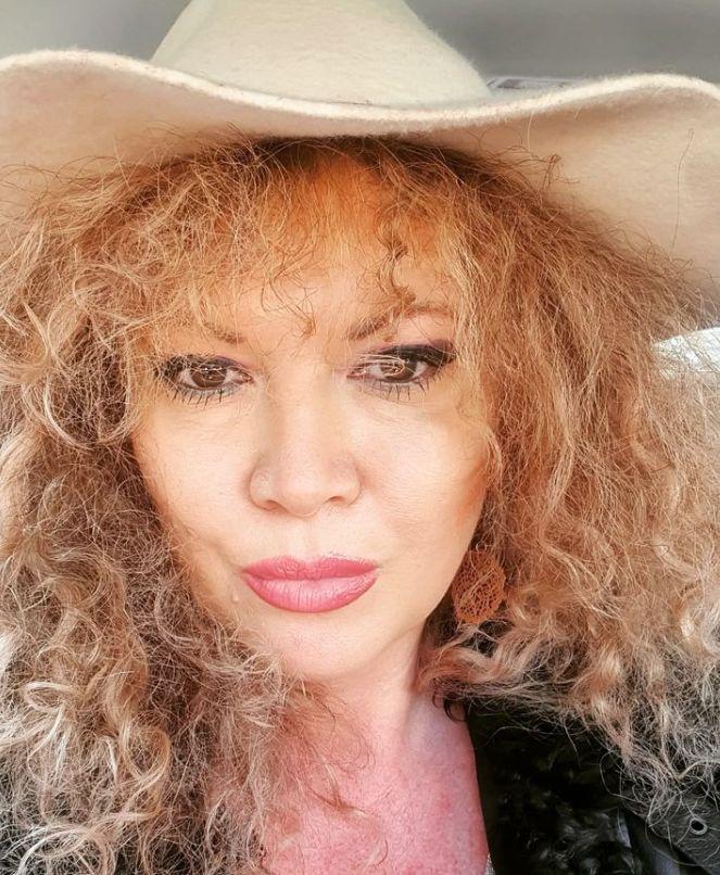 Oana Lis a fost diagnosticată cu cancer! Soția lui Viorel Lis s-a operat în mare secret: "Mi s-a părut ceva ciudat" 825168