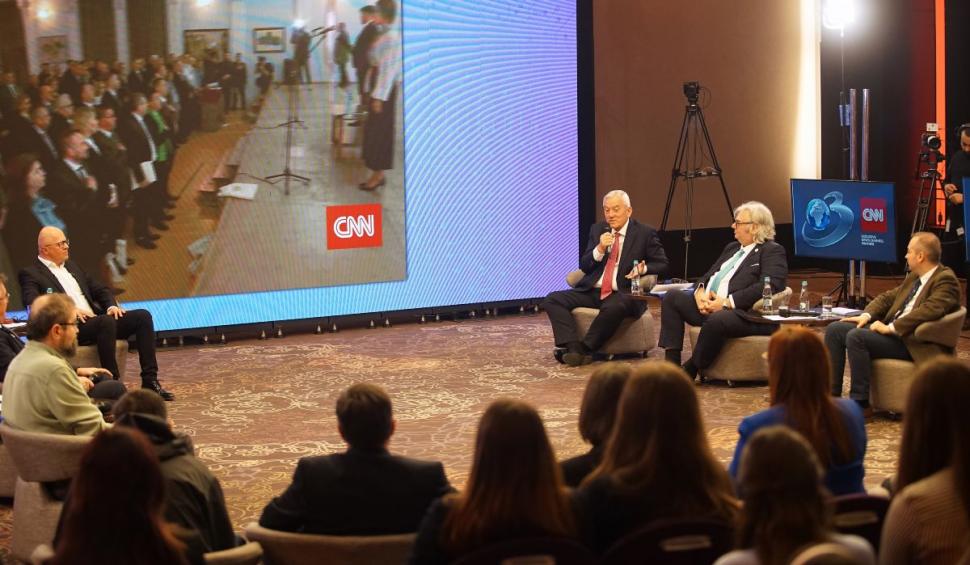 Conferinţa Naţională "Viitorul a început ieri! Educaţie şi tradiţie - model de dezvoltare pentru noile generaţii" | România Inteligentă 825729