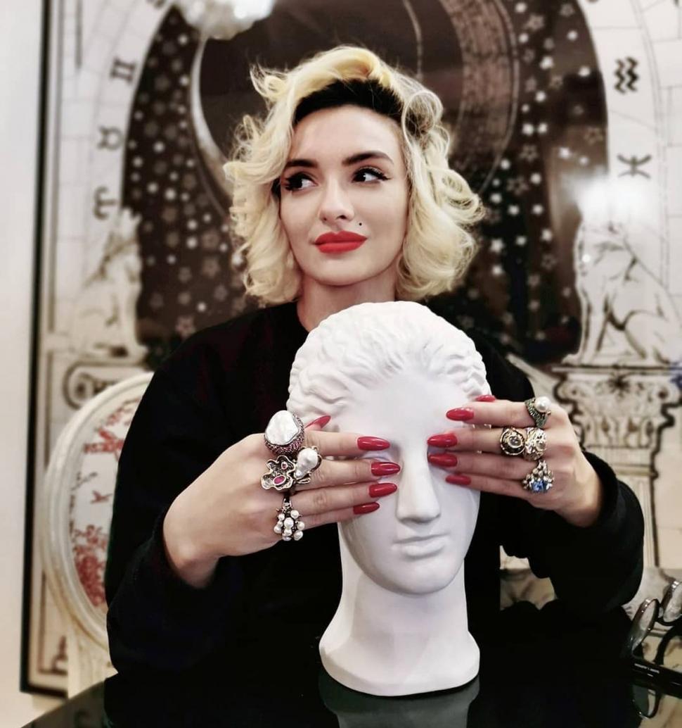 Ana Morodan a fost reținută, după ce a fost prinsă la volan sub influența drogurilor și a alcoolului 825499