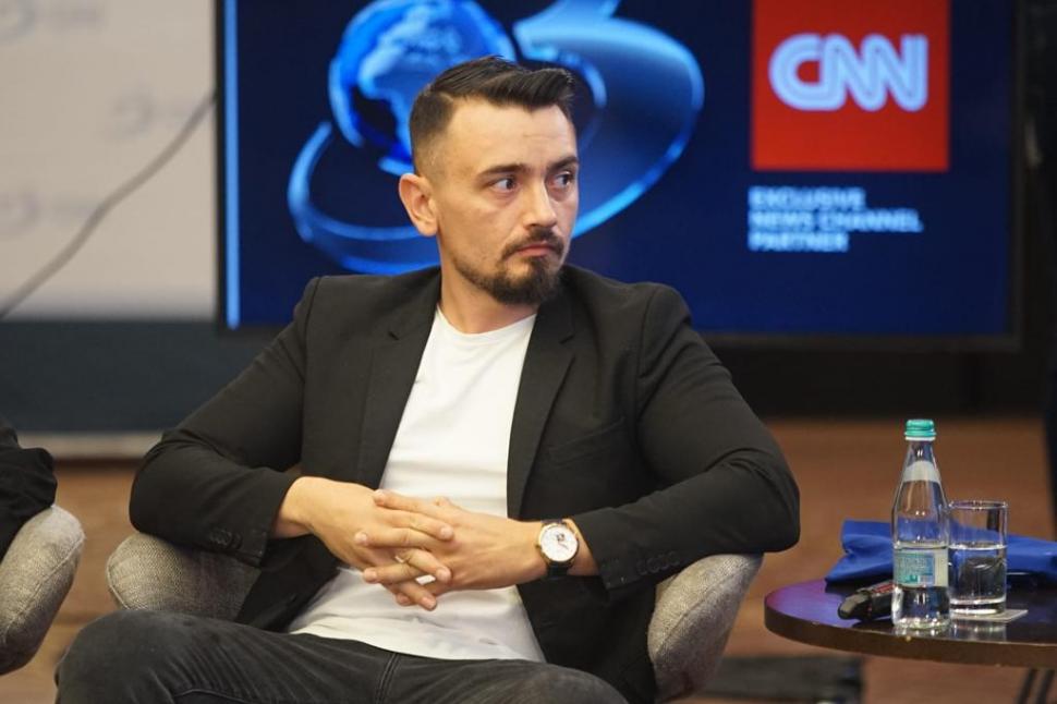 Conferinţa Naţională "Afecţiune, implicare, responsabilitate - strategie de succes pentru îngrijirea animalelor din judeţul Ilfov" | România Inteligentă 825749