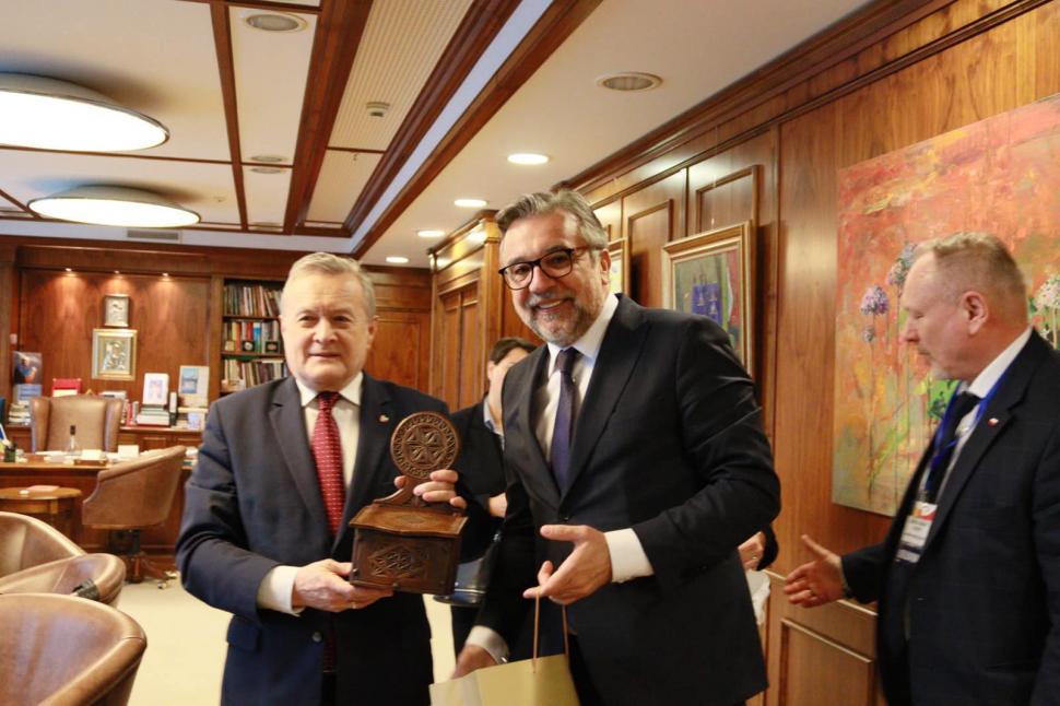 Lucian Romaşcanu, după vizita lui Piotr Gliński, viceprim-ministrul Poloniei: "Este important să evidențiem istoria noastră comună" 825596