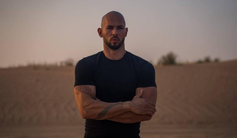 Fraţii Tate au fost eliberaţi din închisoare şi plasaţi în arest la domiciliu | Cum arată după trei luni petrecute în spatele gratiilor 826063