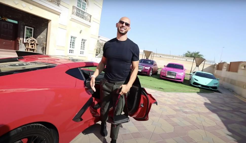 Fraţii Tate au fost eliberaţi din închisoare şi plasaţi în arest la domiciliu | Cum arată după trei luni petrecute în spatele gratiilor 826073