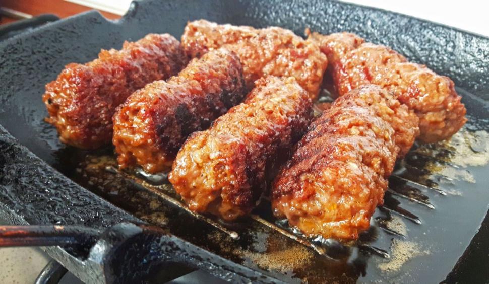 Cât a ajuns să coste un mic la Târgul de Paște de la Craiova. E mai scump decât un kilogram de mere 826333