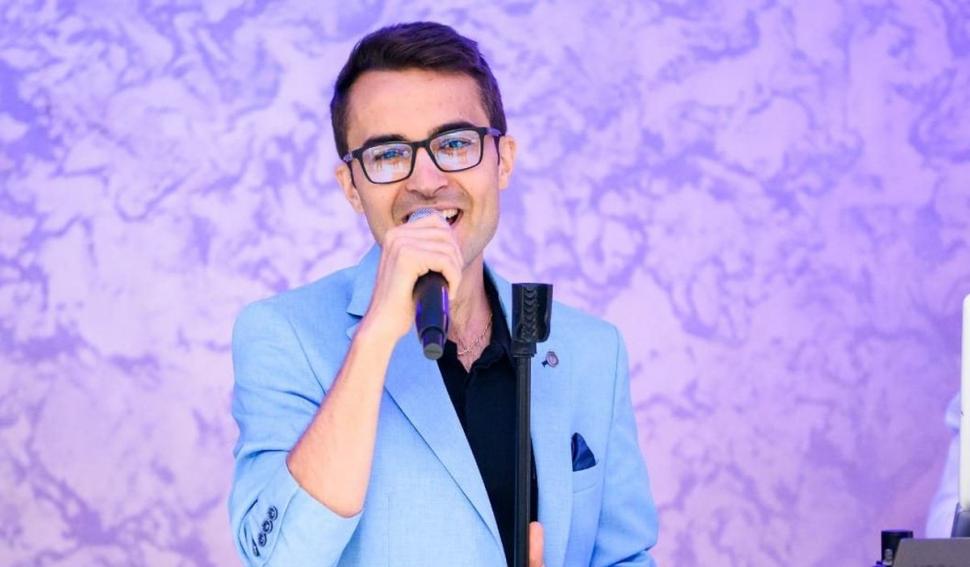Un cântăreţ îndrăgit de muzică populară a murit la 31 de ani. "Lumina reflectoarelor s-a stins pentru el!" 826693