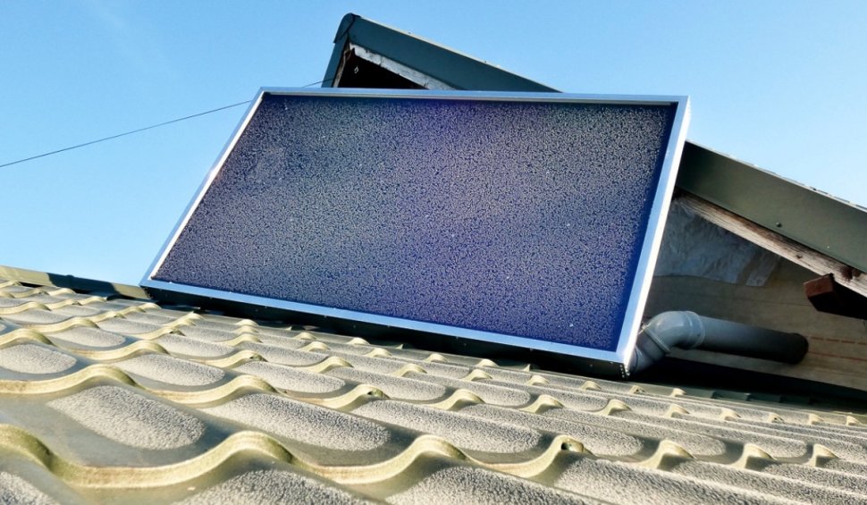 Soluție pentru facturi la încălzire mai mici | Un bărbat din Dâmbovița și-a construit singur un sistem inedit: "Primul panou solar cu aer"