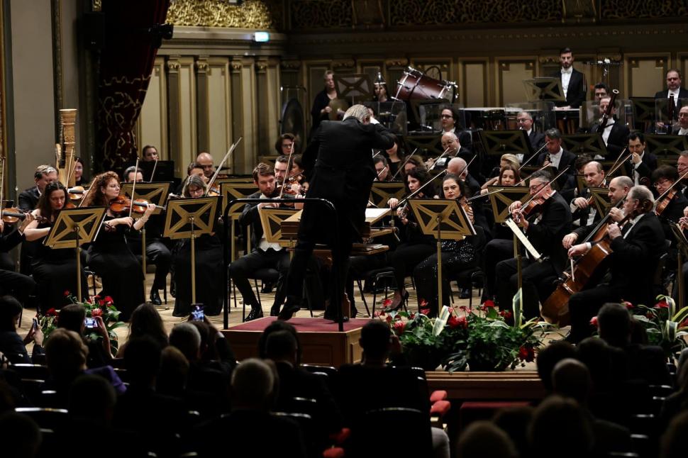 Ministrul Culturii, la aniversarea de 110 ani a ASE: ”Felicitări minunaților profesori, pentru menținerea Academiei în topul instituțiilor de învățământ” 827120