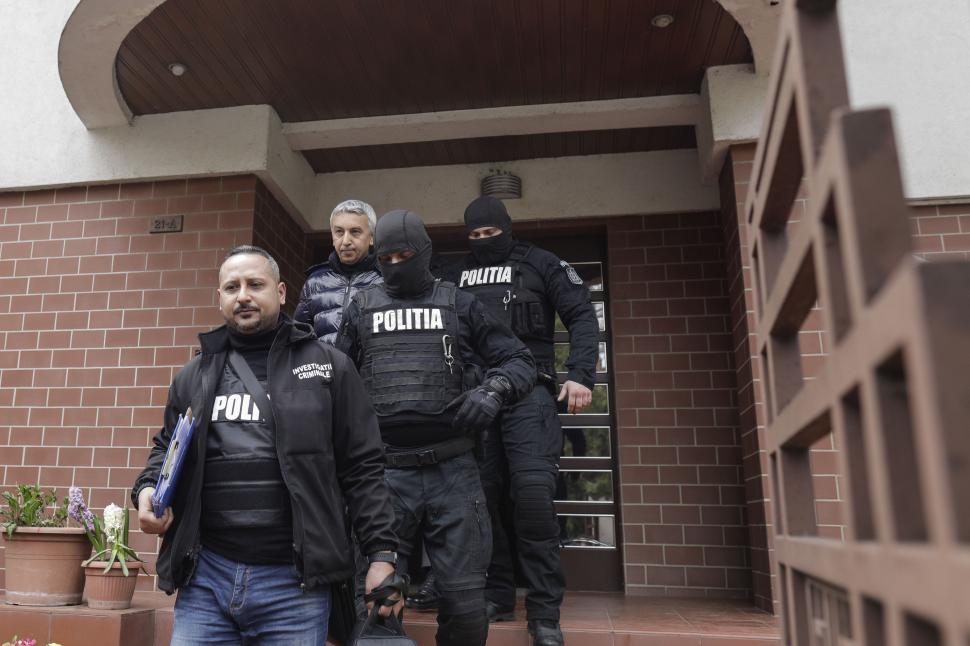 Avocatul lui Dan Diaconescu, detalii de ultimă oră despre anchetă: ”Fetele stau foarte aproape de locuința lui” 827352