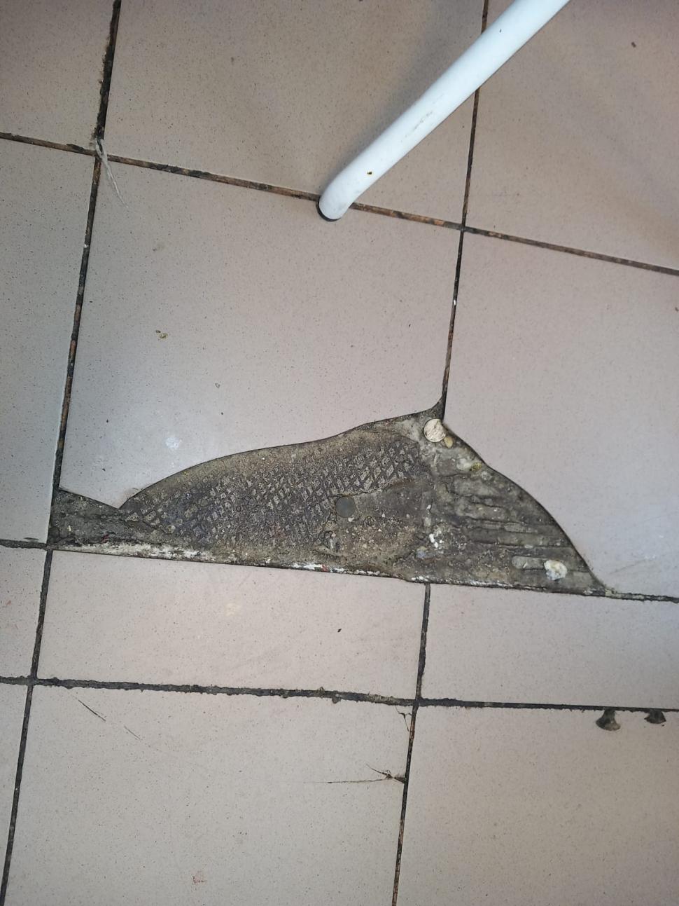 Inspectorii ANPC, razie în Piaţa Rahova din Bucureşti 827510