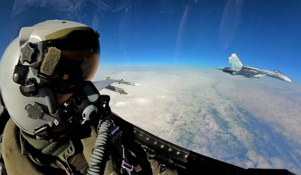 Avioane rusești, interceptate de piloți români. Ce făceau aeronavele în spațiul internațional 827586