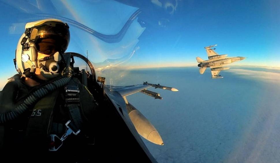 Avioane rusești, interceptate de piloți români. Ce făceau aeronavele în spațiul internațional 827588