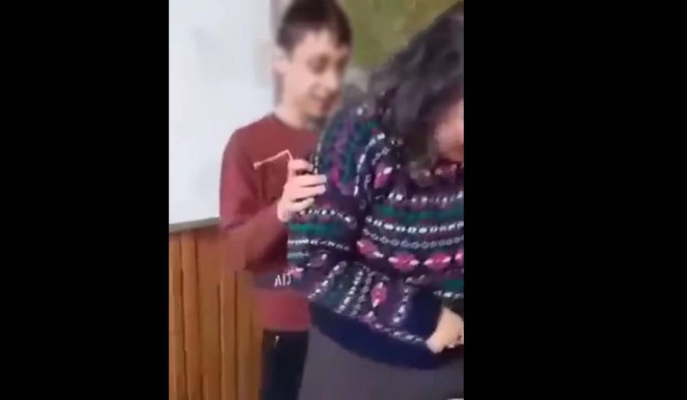Prima reacție a profesoarei batjocorite de elevi, în Prahova: "Nu s-a întâmplat nimic grav" 827695