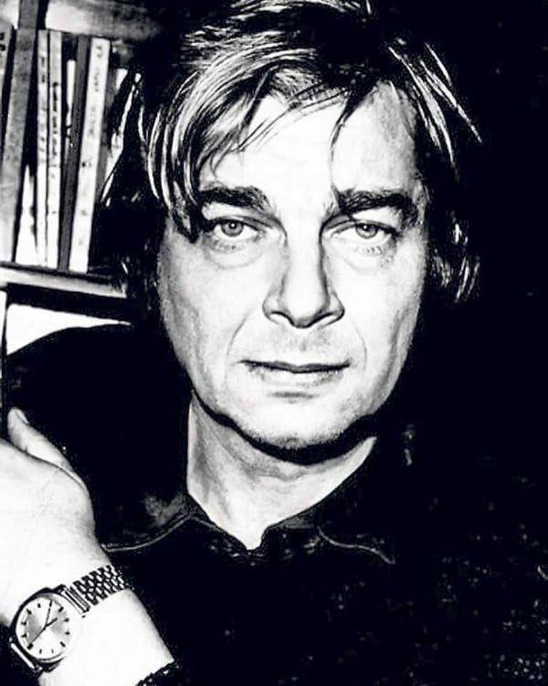 Recunoşti băieţelul durduliu, blond cu ochii verzi? E un român cunoscut de toţi elevii | Ultimele sale cuvinte au fost: "Respir, doctore, respir" 827713