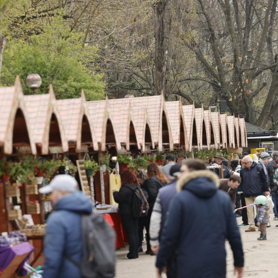 Cât costă un kilogram de cârnați sau un chec la Târgul de Paște al Capitalei 2023 827786