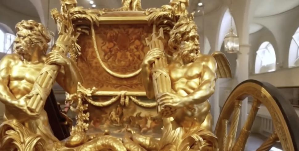 Imagini spectaculoase cu cele două caleşti pentru ceremoniile de încoronare a regelui Charles al III-lea 827909