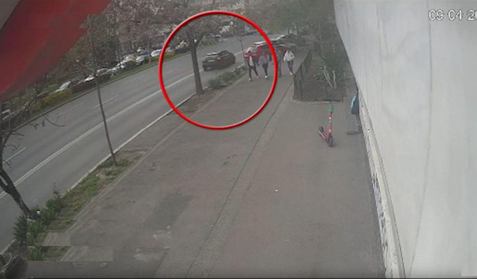 Primele imagini cu momentul în care actriţa Monica Odagiu a lovit mortal un om pe şosea 827827