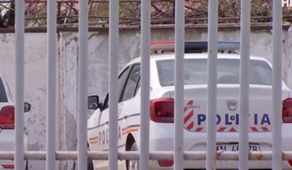 "Poţi să tragi de ea?" Mărturia bărbatului din Bucureşti căruia poliţiştii i-au spus să le aducă dispozitivul improvizat pe care l-a găsit montat sub maşină 828124