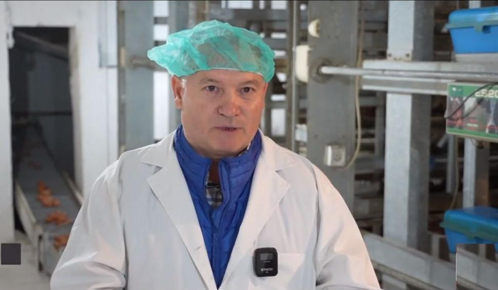 Cum apar ouăle cu două gălbenuşuri şi cât sunt de sănătoase 828056