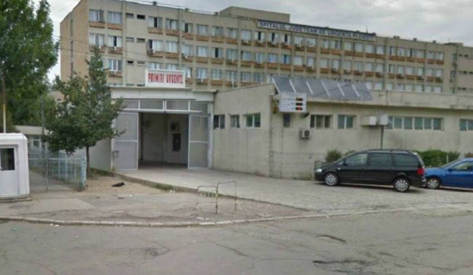 Incident grav la Spitalul Județean Ploiești: Un bărbat a căzut de la etajul 1 al secției de Urologie