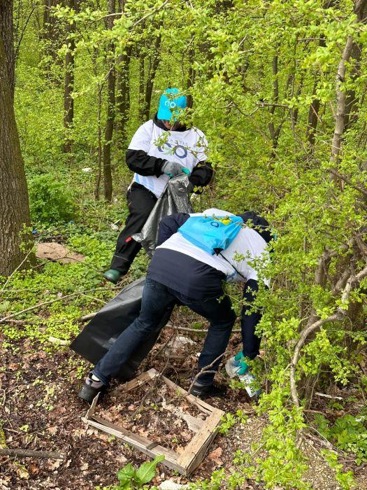 Curățenia de Paște în pădurea Lucianca - o inițiativă Sarantis România împreună cu Let’s Do It România 828352