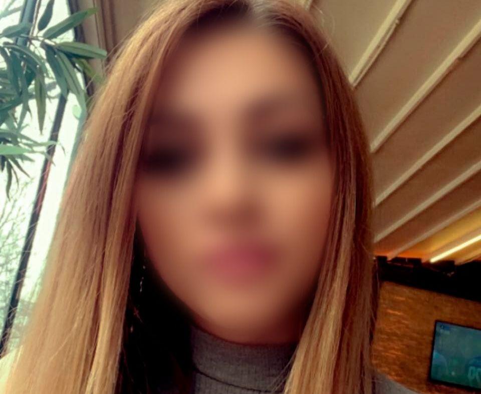 Ea este românca furată de 500.000 de euro. Îşi ţinea banii într-un seif din casă, iar hoţii ar fi acţionat la pont şi au cheltuit averea 828317