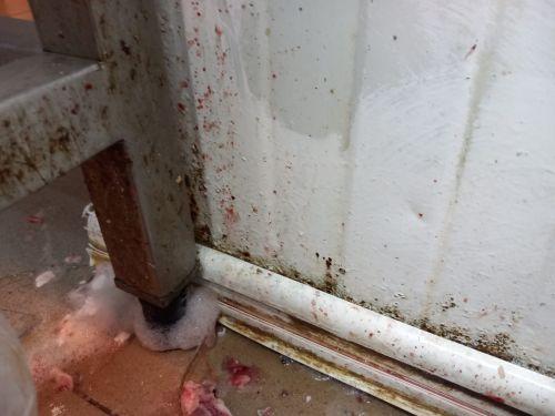 ANPC, amenzi de 300.000 de lei pentru neregulile din Piața Obor 828431