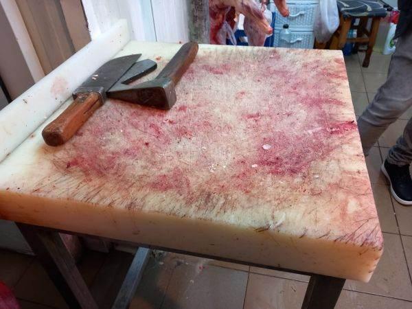 ANPC, amenzi de 300.000 de lei pentru neregulile din Piața Obor 828432