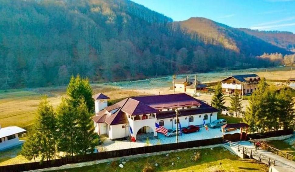 Monica Anghel are pensiunea plină, de Paște. Cât costă un sejur de sărbători 828664