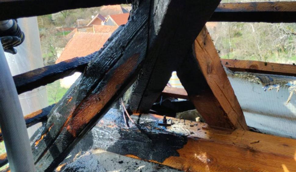 Incendiu la un cămin de bătrâni din Harghita. 45 de persoane au fost evacuate înainte de Paște 828832