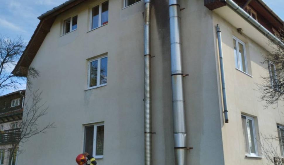 Incendiu la un cămin de bătrâni din Harghita. 45 de persoane au fost evacuate înainte de Paște 828835