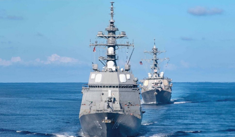 La un pas de război: o navă de luptă a SUA a trecut la mică distanță de teritoriul revendicat de China