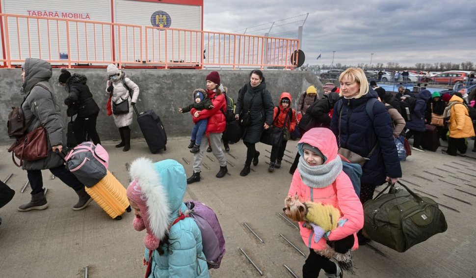 Se schimbă regulile pentru refugiați ucrainieni. Câţi bani vrea să le dea Guvernul