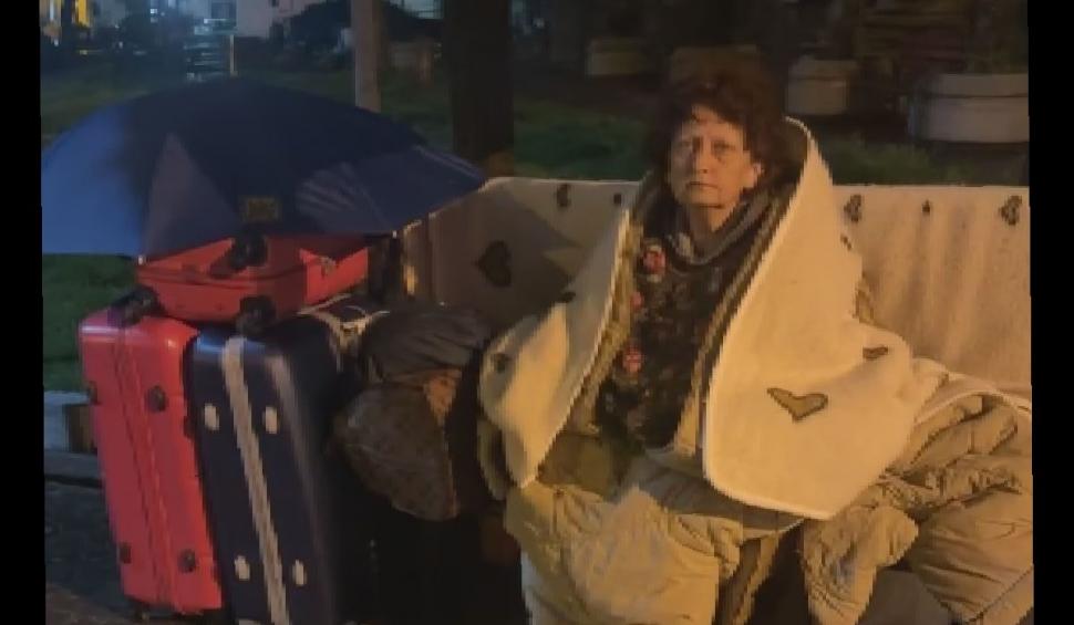 Rămasă fără loc de muncă, o badantă româncă a ajuns să doarmă pe străzile din Italia 829329