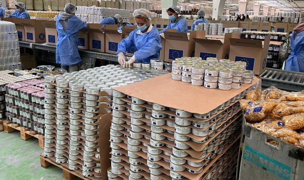 Când ajung pachetele cu 25 de kilograme de alimente la români. Greşeala care te exclude din lista beneficiarilor 829305