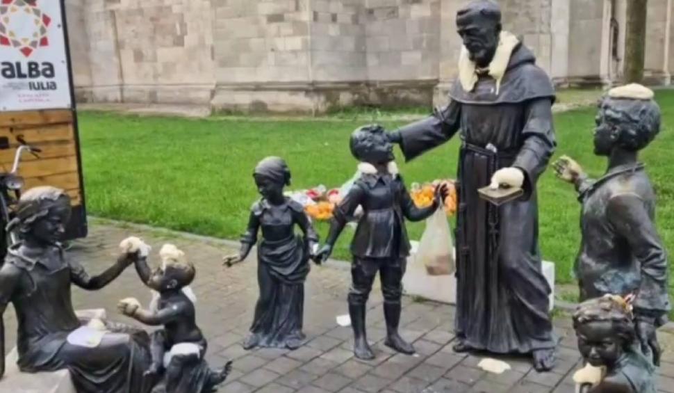 Cetatea din Alba Iulia, vandalizată cu aluat din gunoiul unui magazin 829359