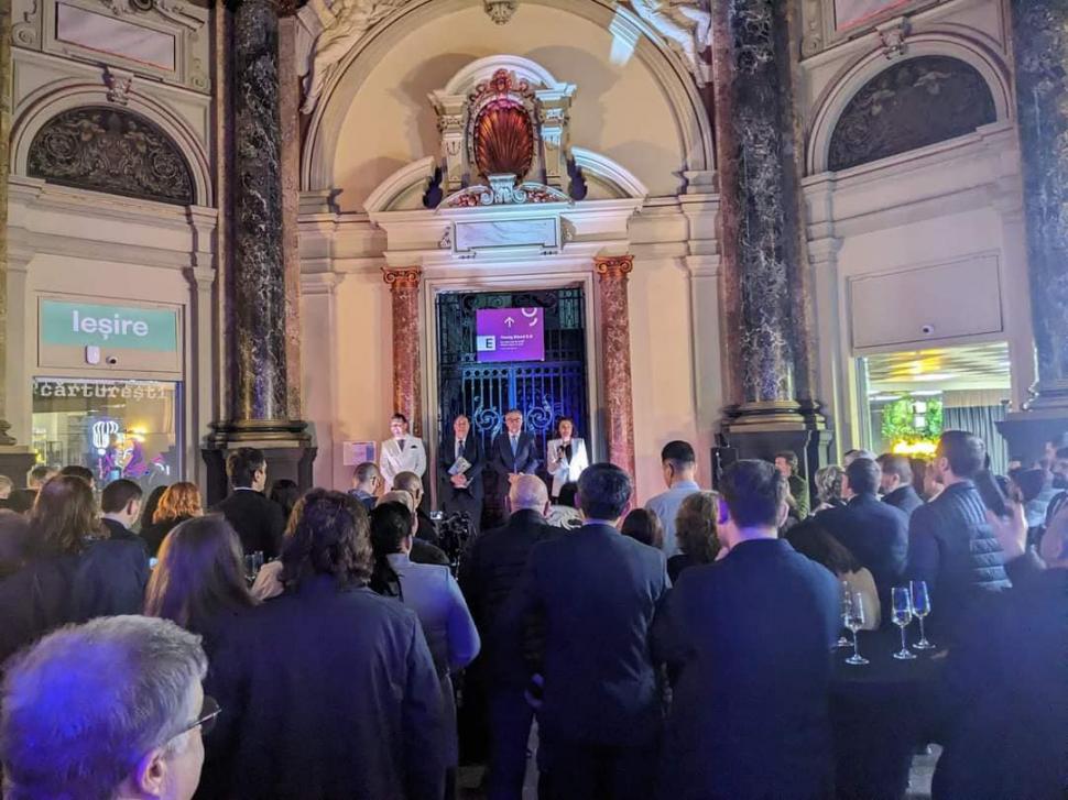 Lucian Romaşcanu, despre expoziţia Art Safari Bucharest: "Sunt cele mai importante lucrări de pictură ce există pe teritoriul României" 829645