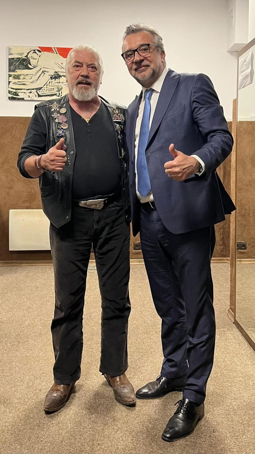 Lucian Romaşcanu, despre expoziţia Art Safari Bucharest: "Sunt cele mai importante lucrări de pictură ce există pe teritoriul României" 829649