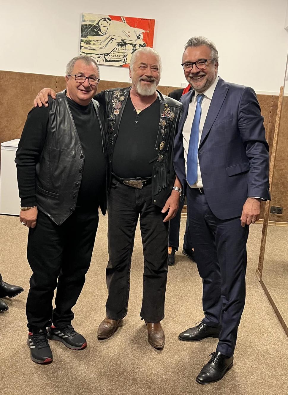 Lucian Romaşcanu, despre expoziţia Art Safari Bucharest: "Sunt cele mai importante lucrări de pictură ce există pe teritoriul României" 829650