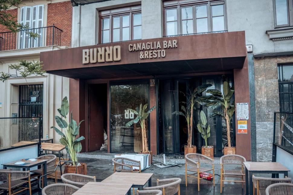 Doi oameni au murit și 10 au fost răniți, într-un incendiu provocat din cauza mâncării flambate la un restaurant din Madrid  829909