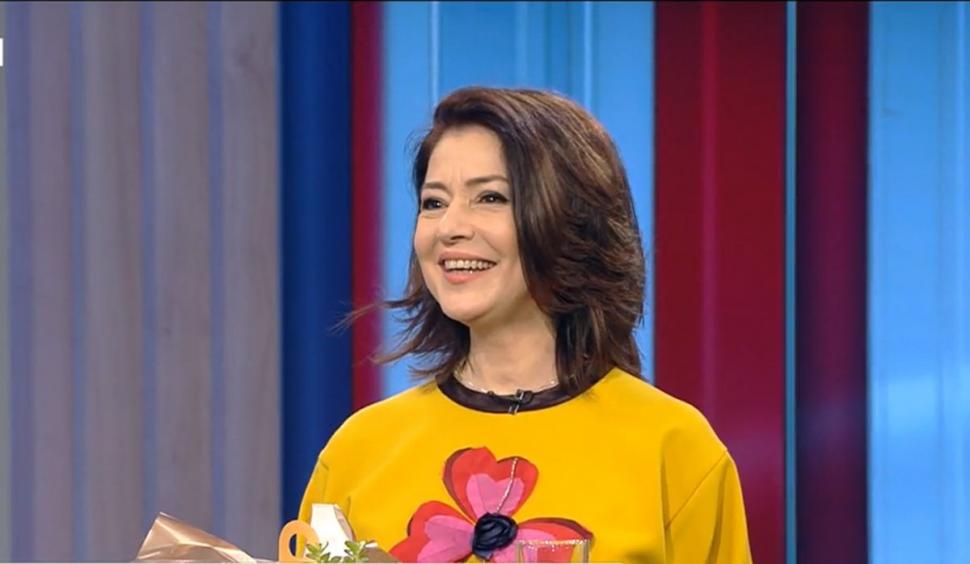 Recunoşti fetiţa cu pampoane, vocea unei generaţii? "Tata s-a opus acestei cariere, dar am răzbit până la urmă" 829918