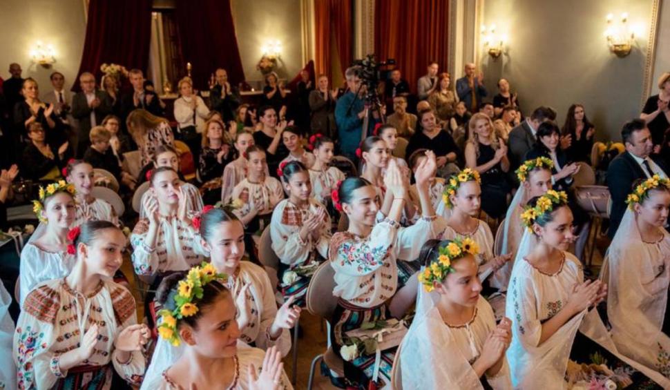 Ministerul Culturii va oferi distincții oficiale în sectorul cultural: "Am simțit că este momentul să avem şi noi" 830432