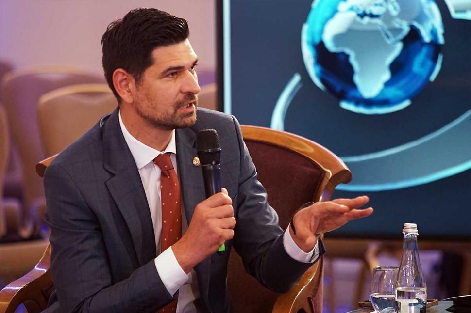 Conferința Națională “Ilfov, județ inteligent – Digitalizare, Educație, Cercetare, Inovare” | România Inteligentă 830834