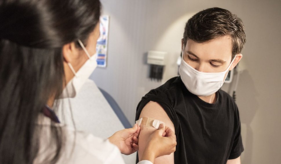 Efectele adverse ale vaccinării | Anual, 5 milioane de vieți sunt salvate datorită imunizării