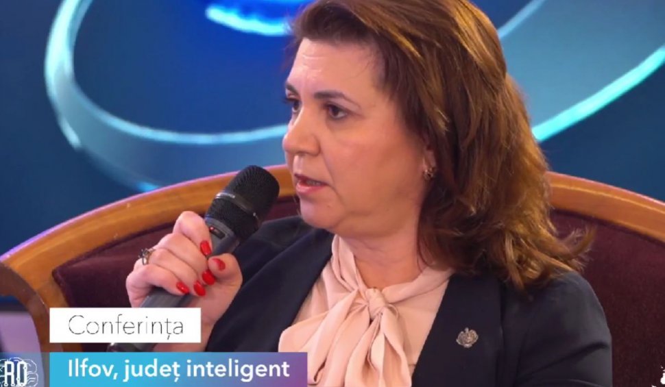 Monica Anisie, la Conferința România Inteligentă: "M-a întrebat o fetiță de ce nu a putut participa online la ore când era acasă din motive medicale"