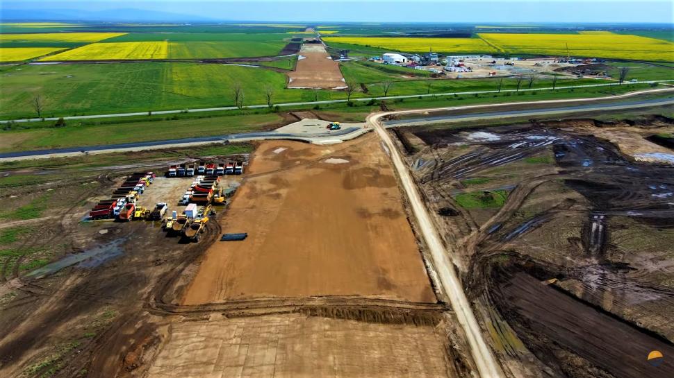Când ar putea fi gata primul tronson din autostrada Moldovei: "Termenul va fi cu siguranță depășit" 830893
