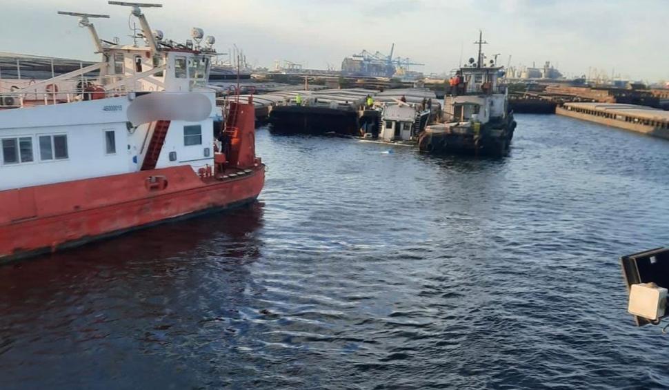 Un vas sub pavilion străin s-a scufundat în Portul Constanța, în urma unei coliziuni 831139