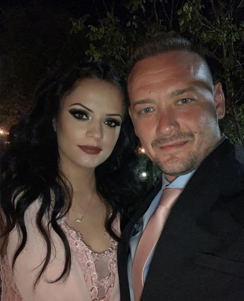 "De ce mi i-ai luat Doamne pe amândoi, cu ce ți-am greșit?" | Strigătul de durere al Alinei, femeia care şi-a pierdut copilul şi soţul în apele Mureșului 831574